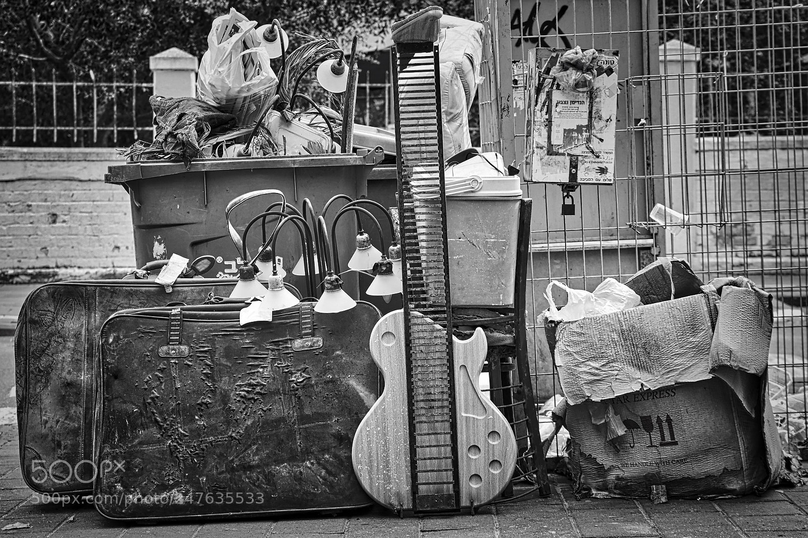 Nikon D700 sample photo. Goodbye guitar photography