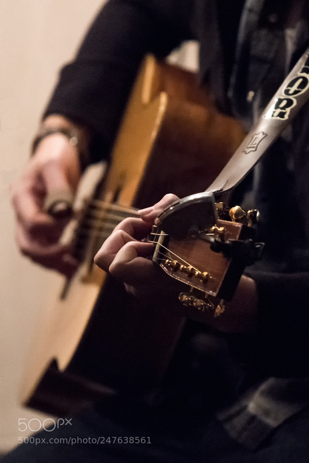 Nikon D810 sample photo. Closeup of guitarist from photography