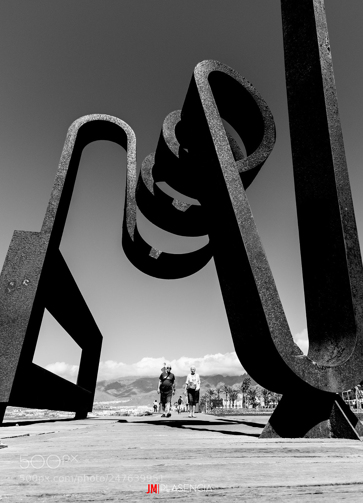 Nikon D7500 sample photo. Sculpture for small people photography