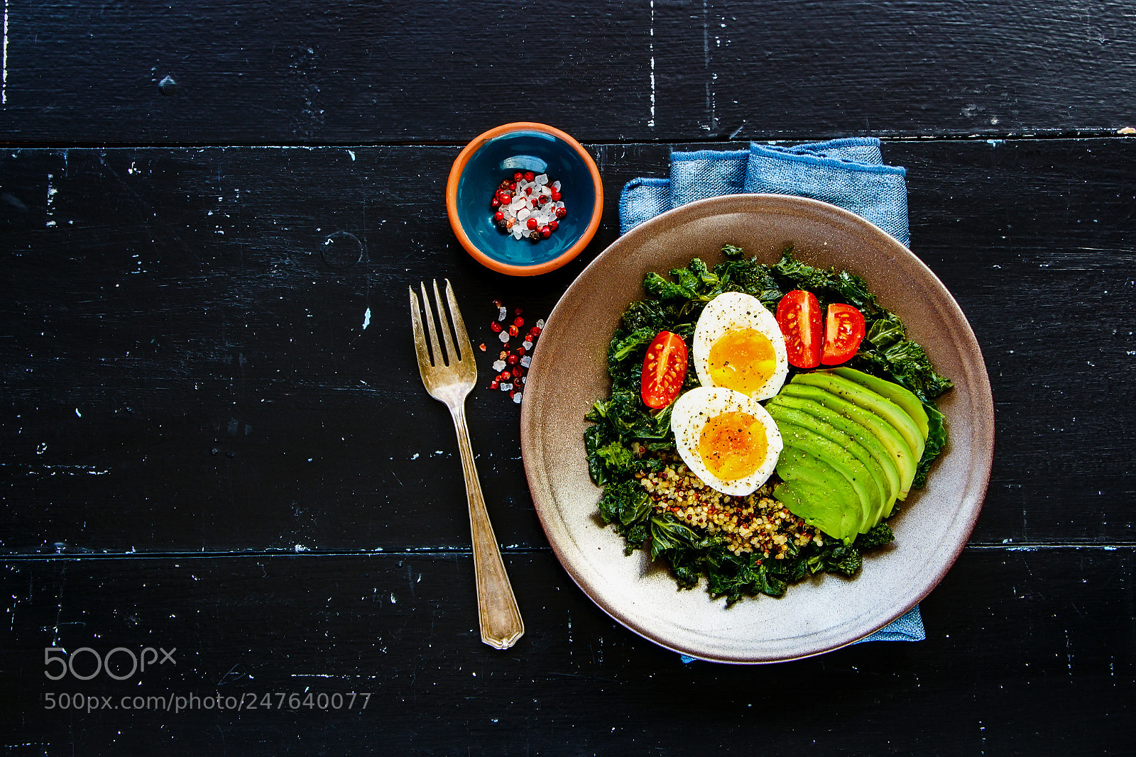 Canon EOS 700D (EOS Rebel T5i / EOS Kiss X7i) sample photo. Quinoa, kale and egg photography