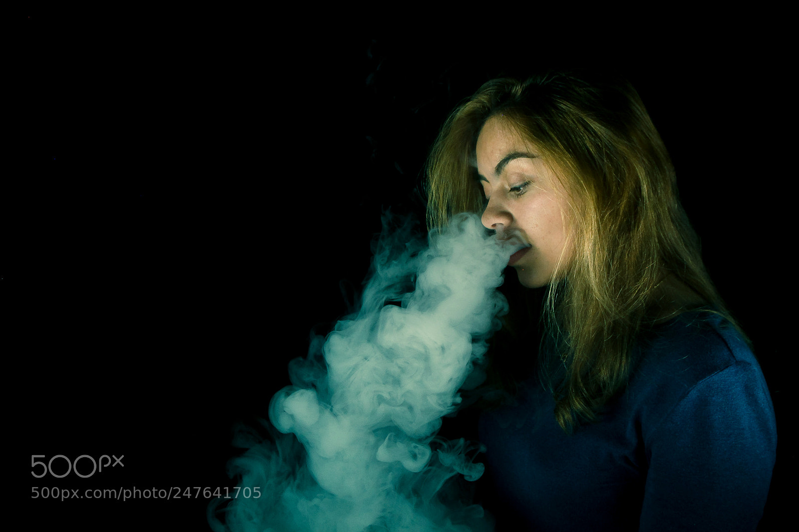 Canon EOS 650D (EOS Rebel T4i / EOS Kiss X6i) sample photo. Vaping photography