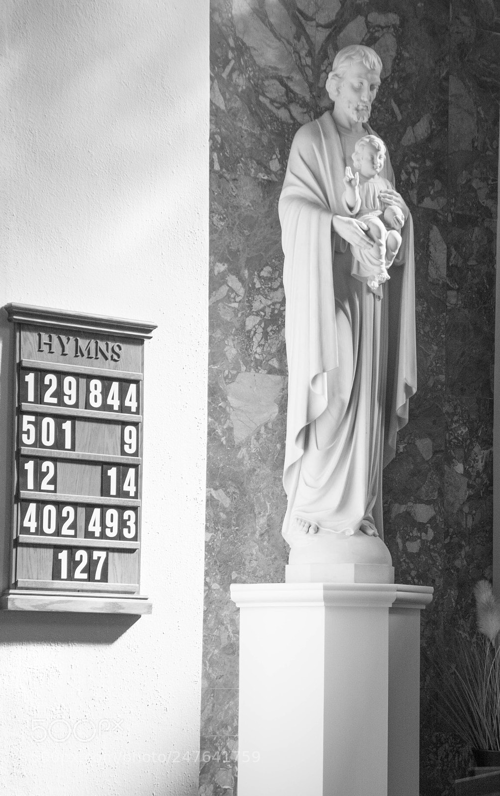Nikon D7100 sample photo. Black and white statue photography