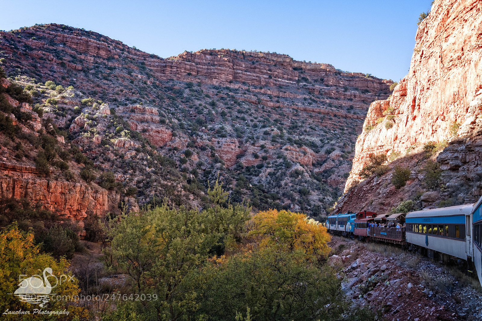 Nikon D5200 sample photo. Train tuesday photography