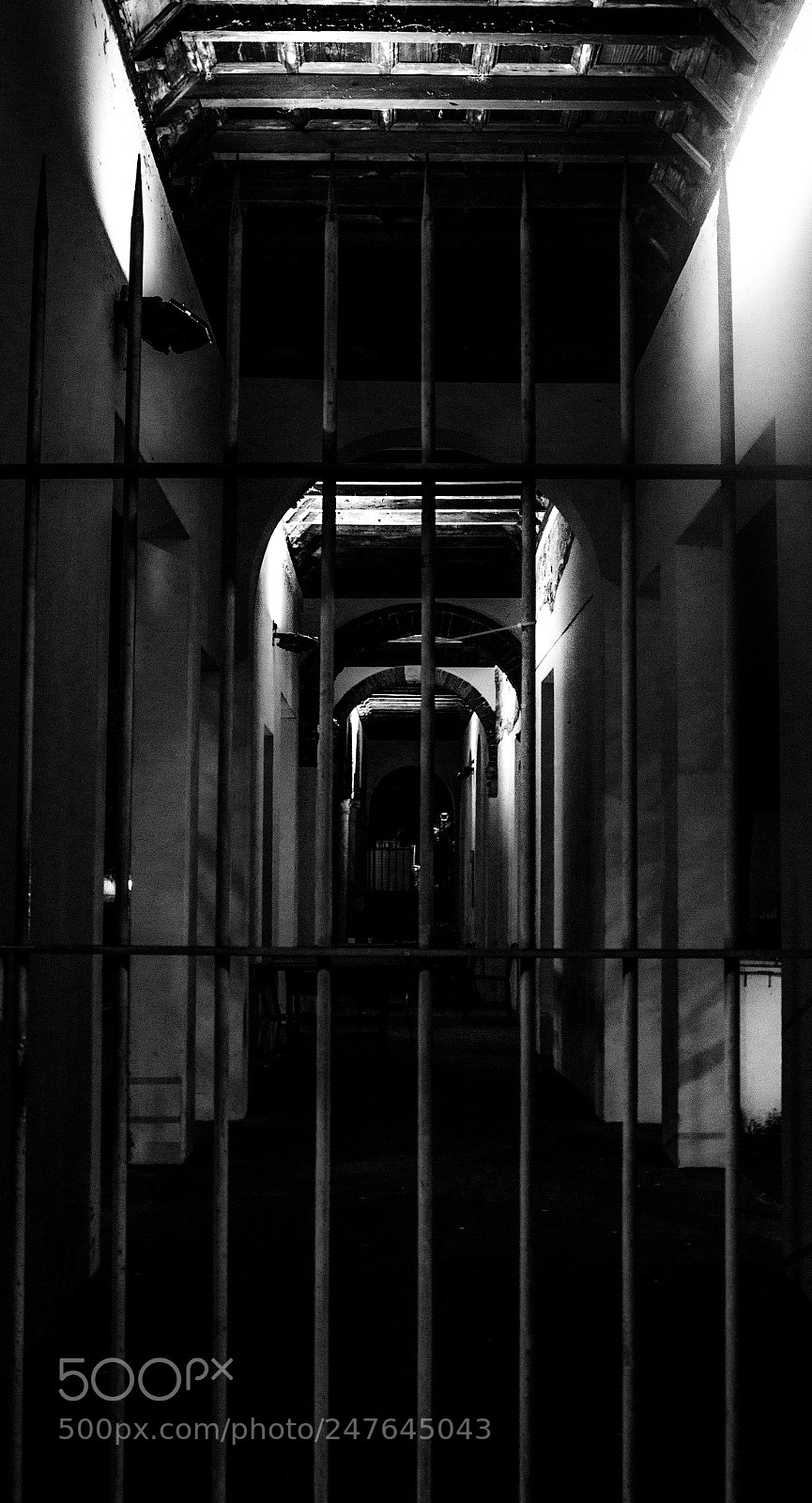 Canon EOS 1200D (EOS Rebel T5 / EOS Kiss X70 / EOS Hi) sample photo. Prison photography