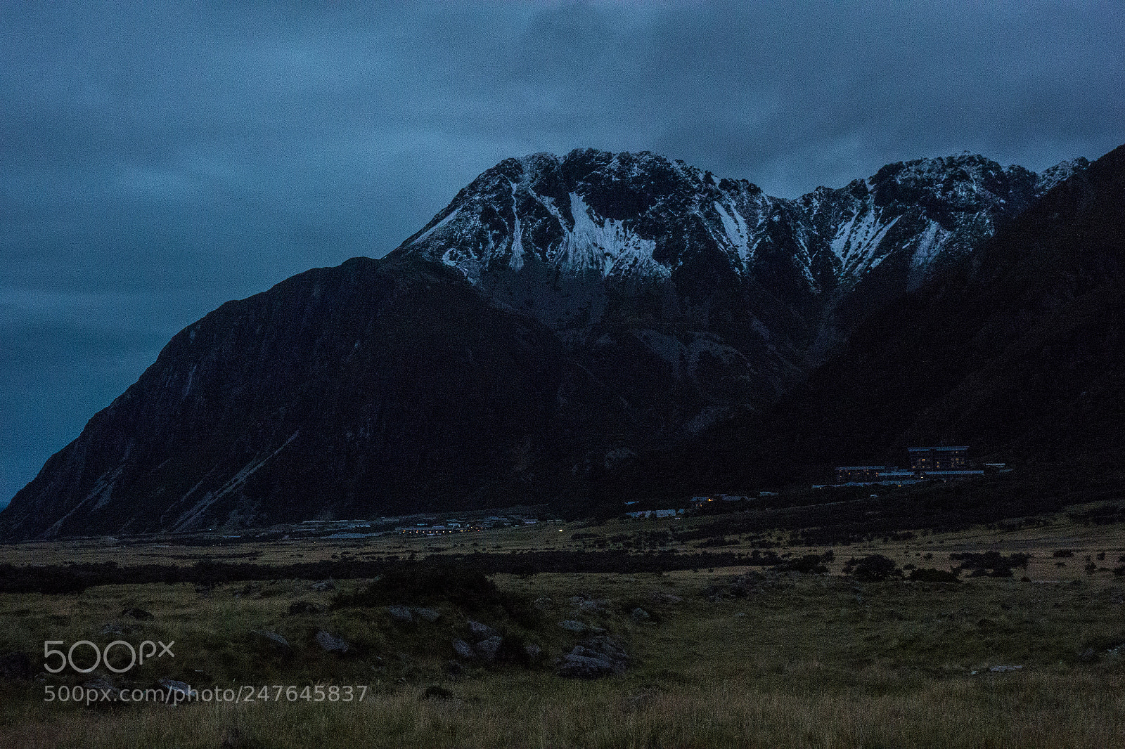 Sony Cyber-shot DSC-RX100 sample photo. Night over mount cook photography
