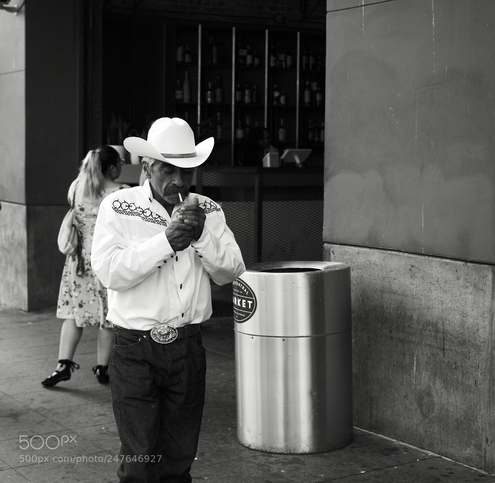 Canon EOS-1D Mark III sample photo. Cool hombre photography