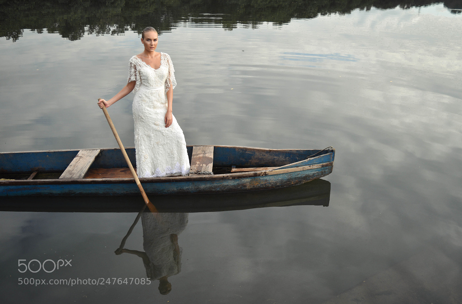 Nikon D5500 sample photo. Bride fashion editorial photography