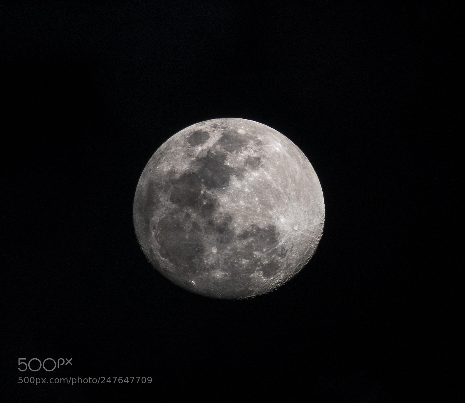 Nikon D5500 sample photo. Moon - waxing gibbous photography