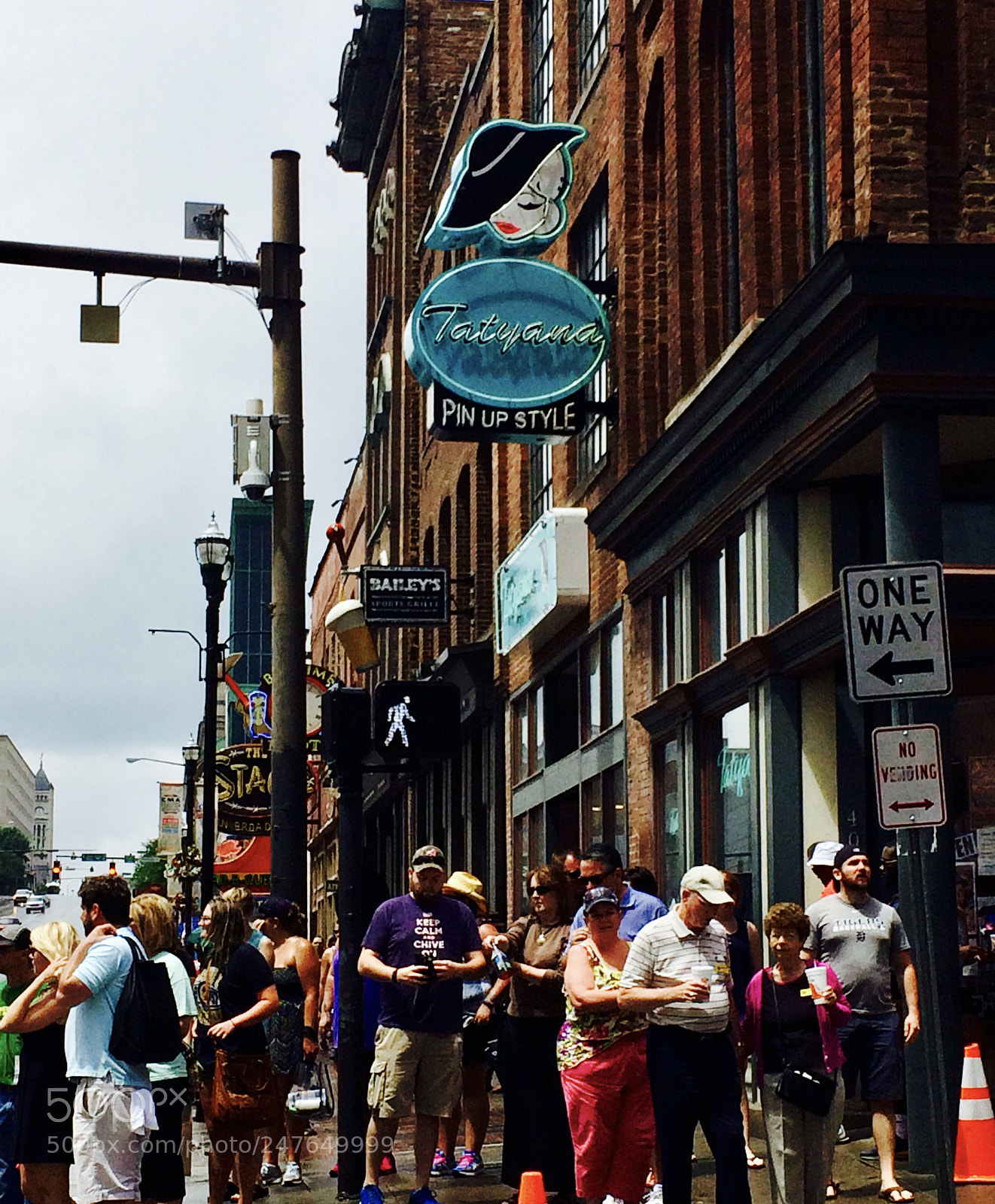 Apple iPhone 5s sample photo. Downtown nashville photography