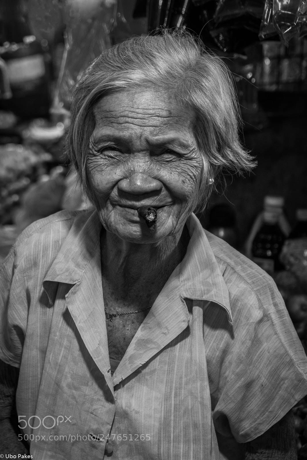 Sony a6300 sample photo. Real women smoke cigars photography