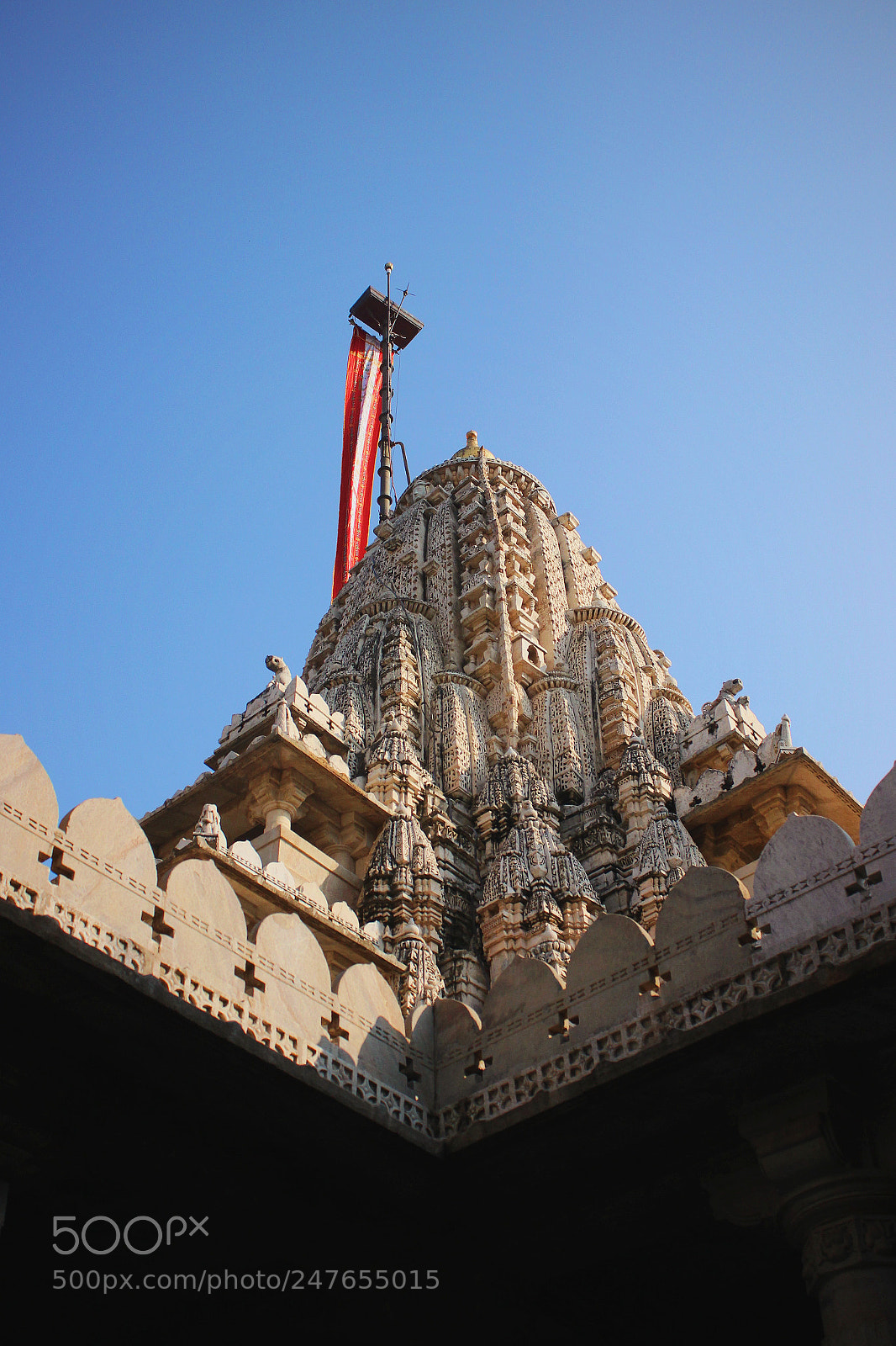 Canon EOS 600D (Rebel EOS T3i / EOS Kiss X5) sample photo. Temple top photography