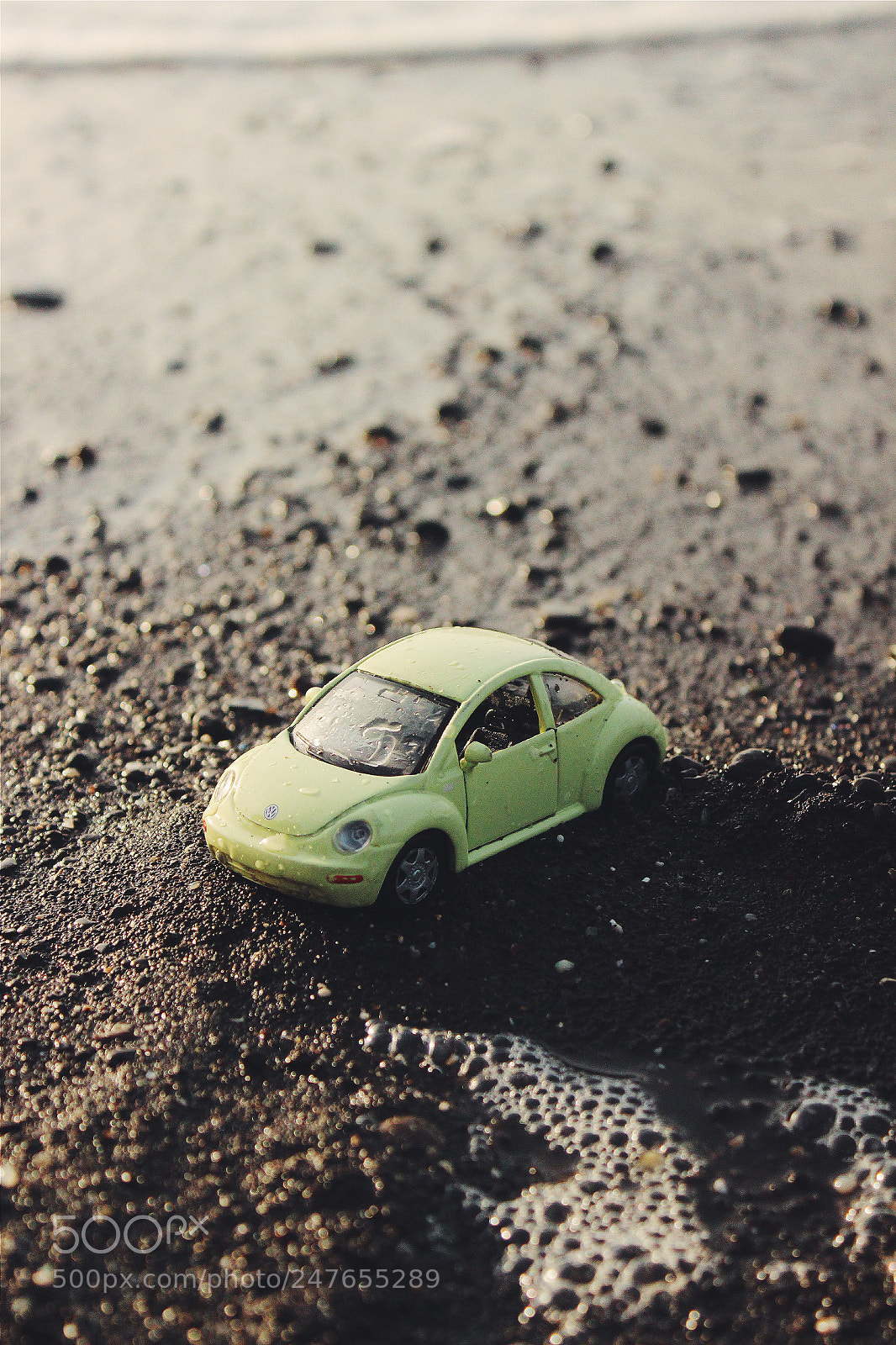 Canon EOS 600D (Rebel EOS T3i / EOS Kiss X5) sample photo. Toy car photography