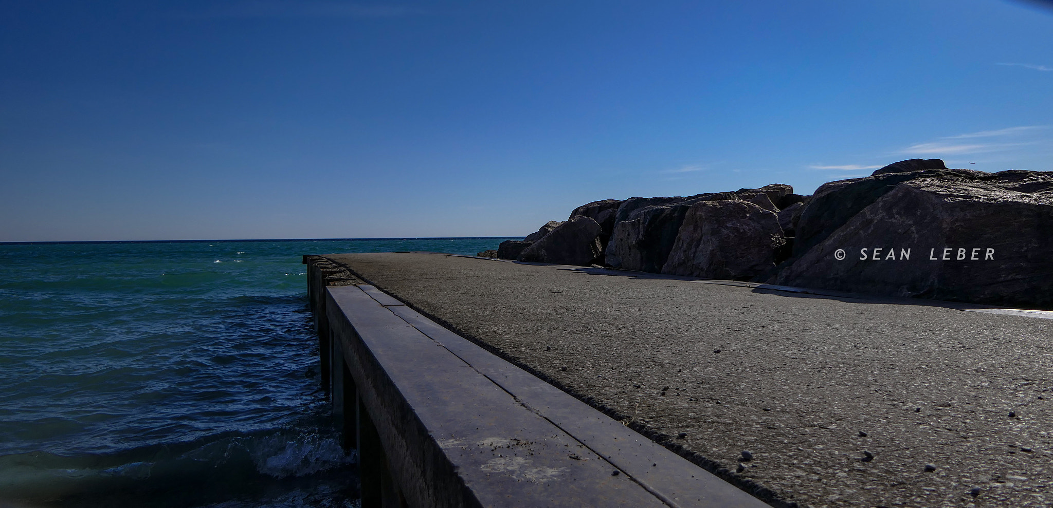 Panasonic Lumix DMC-FZ2500 (Lumix DMC-FZ2000) sample photo. Dock photography