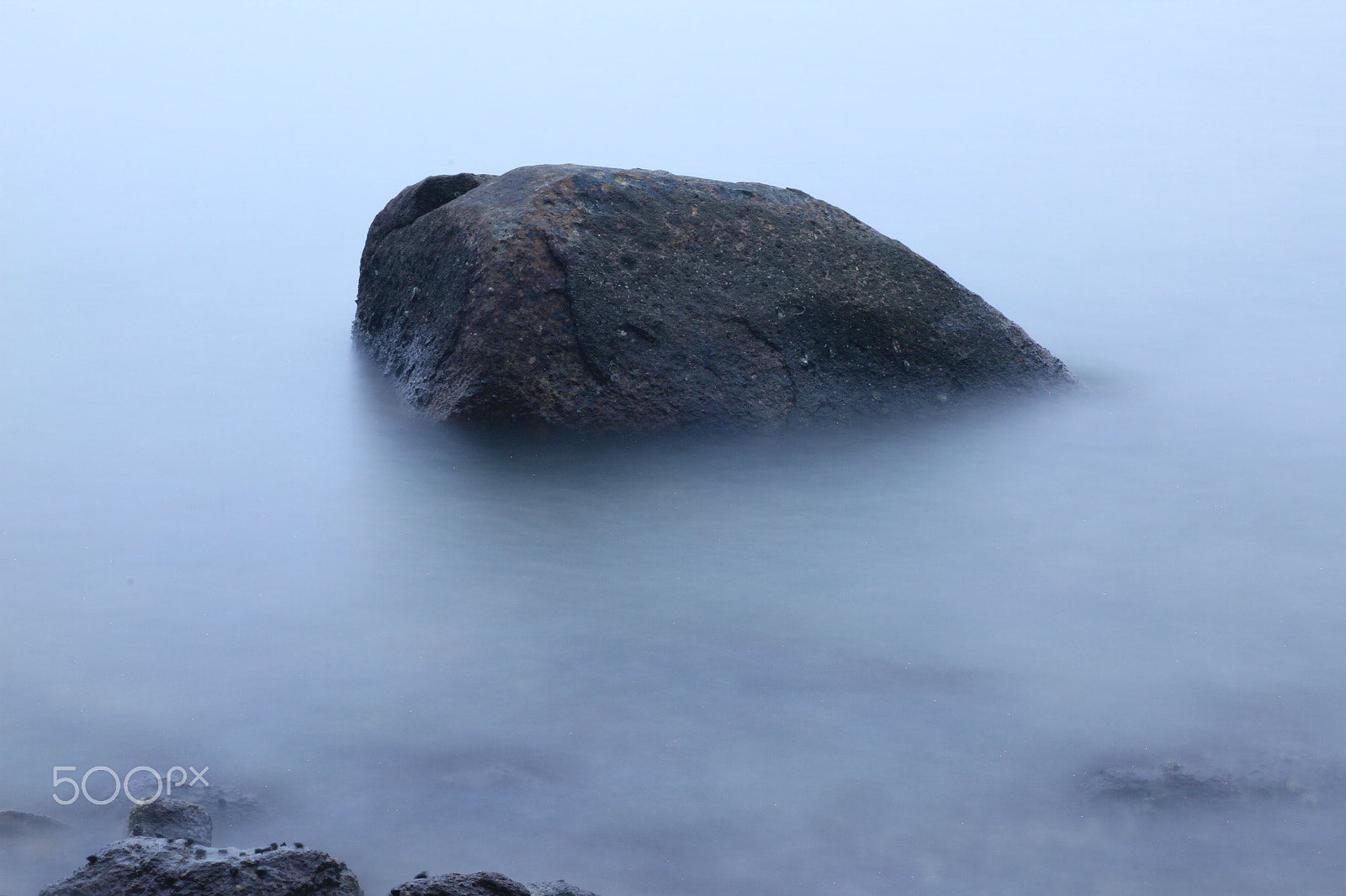 Canon EOS 7D + Tamron SP AF 17-50mm F2.8 XR Di II LD Aspherical (IF) sample photo. Rock in mist photography