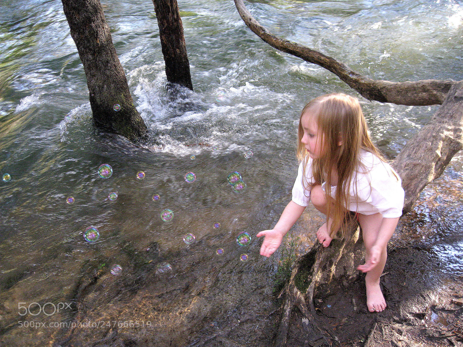 Canon DIGITAL IXUS 960 IS sample photo. Floating free photography