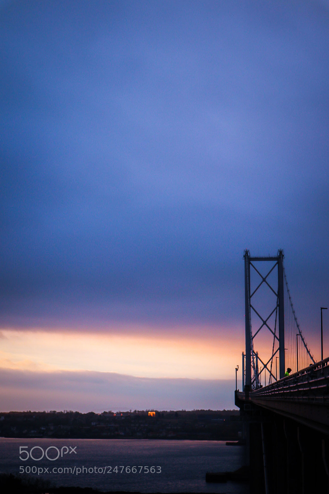 Canon EOS M6 sample photo. Through the clouds photography
