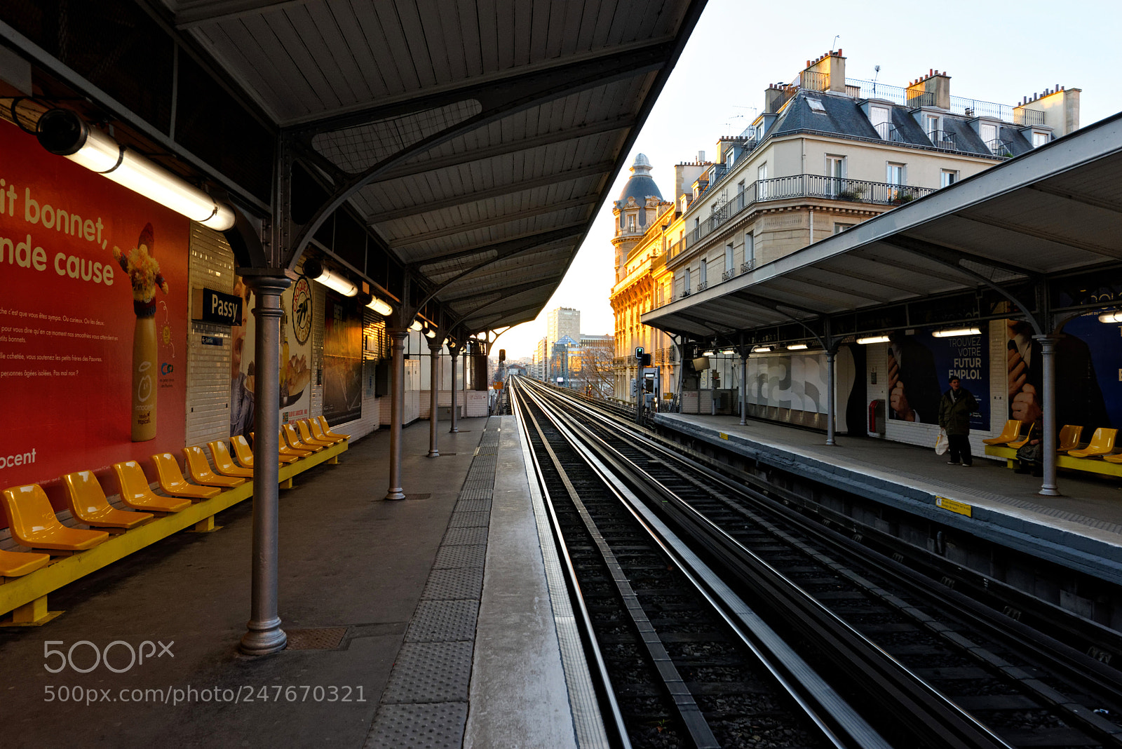 Nikon D610 sample photo. Paris metro perspective photography