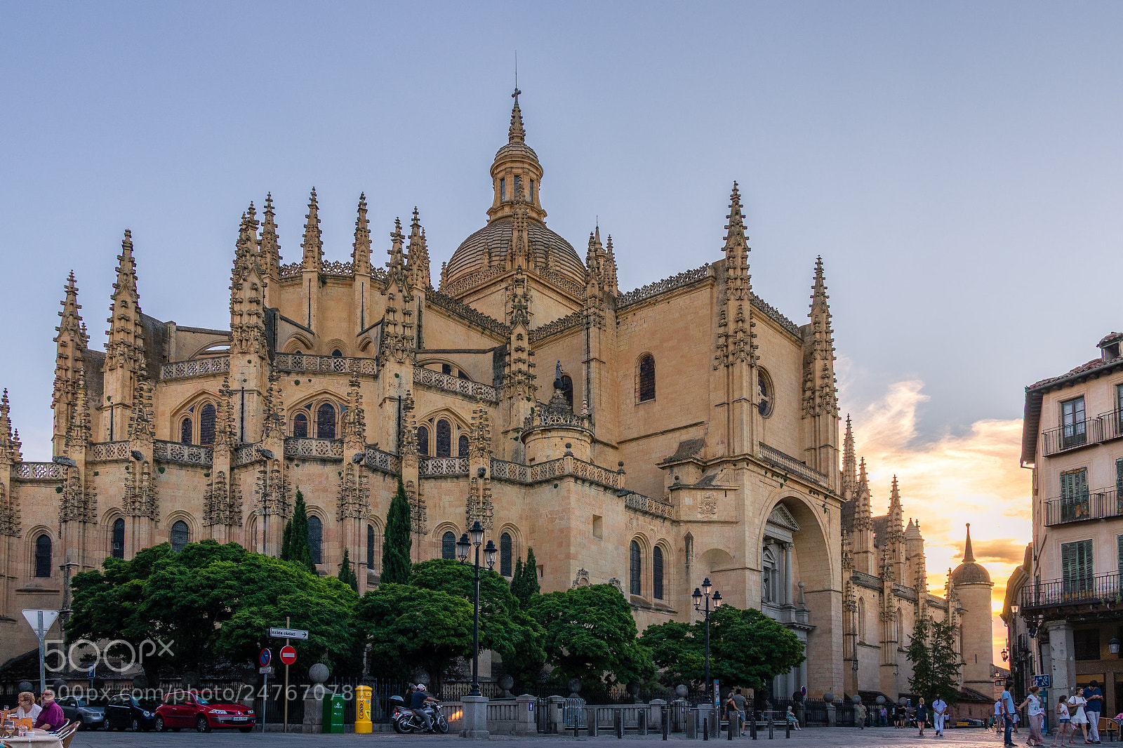 Canon EOS 80D sample photo. Catedral de santa mar photography