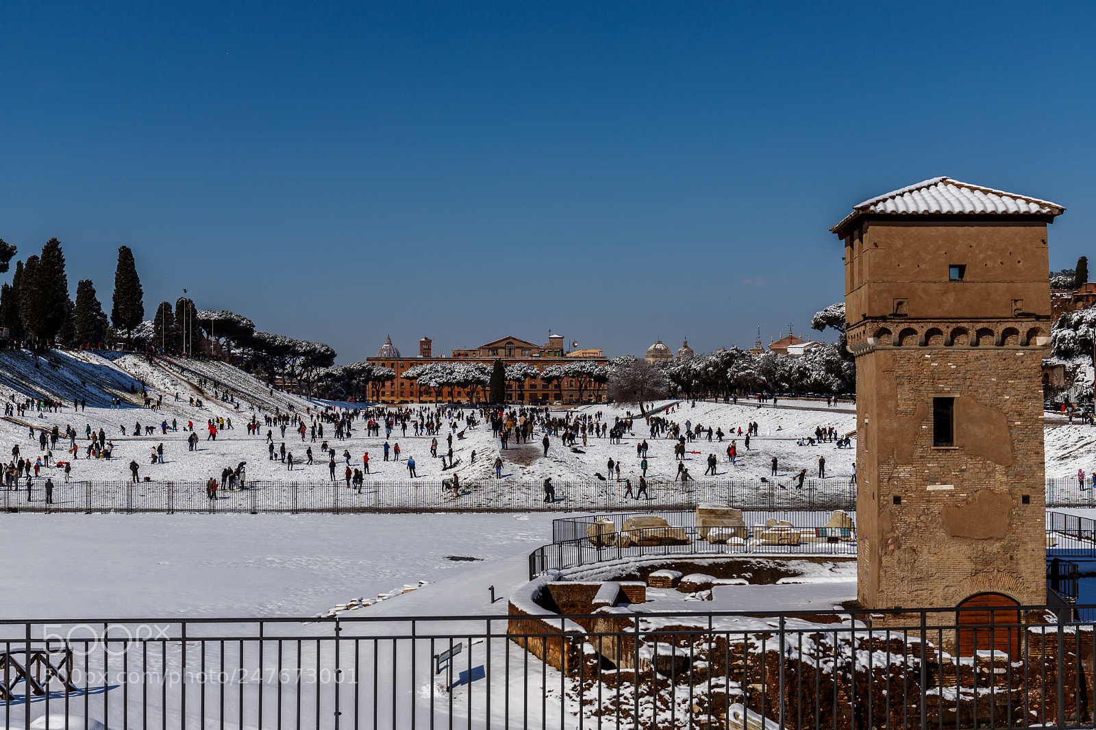 Canon EOS 6D Mark II sample photo. Snow in rome photography