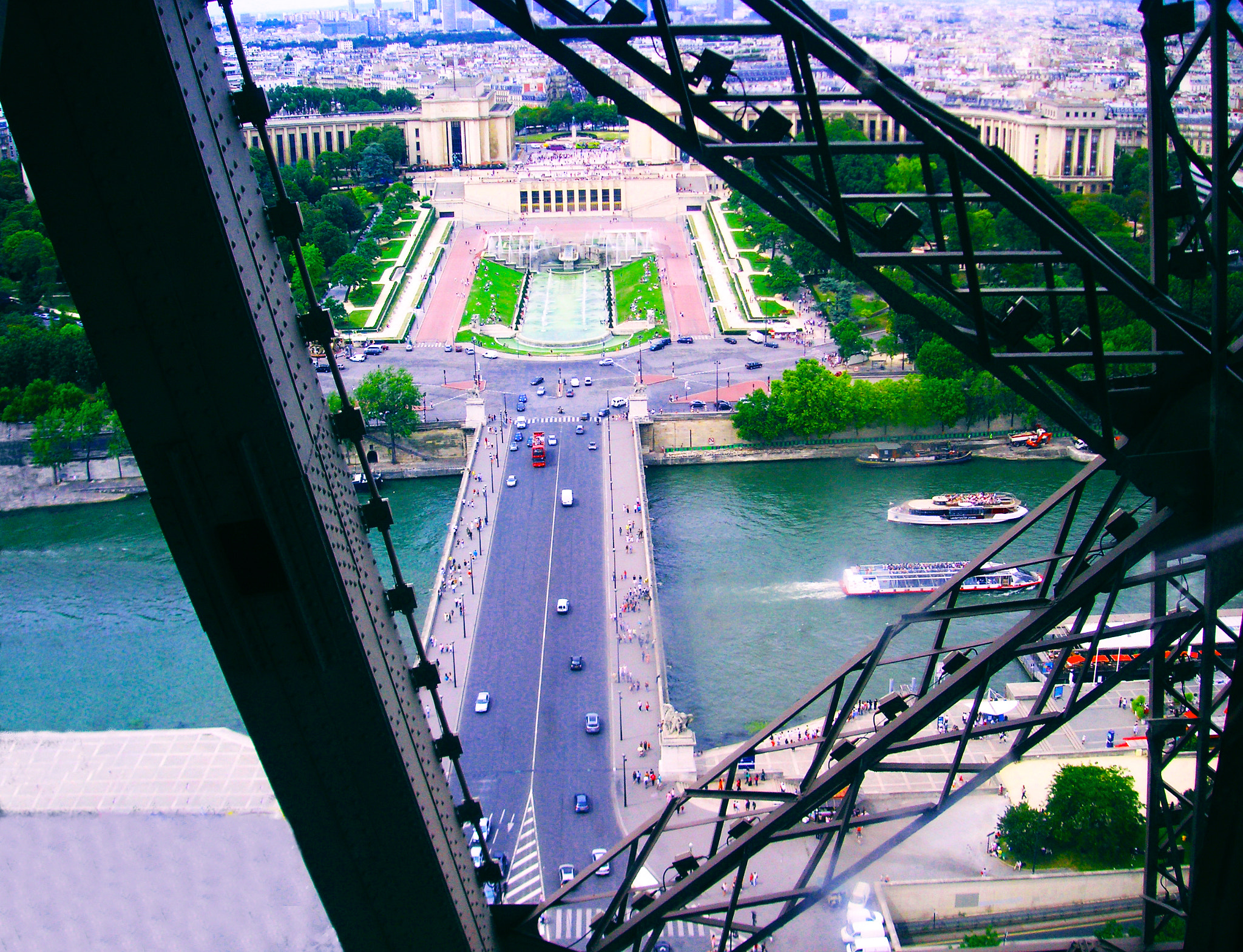 KONICA MINOLTA DiMAGE X50 sample photo. Trocadero desde la torre eiffel photography