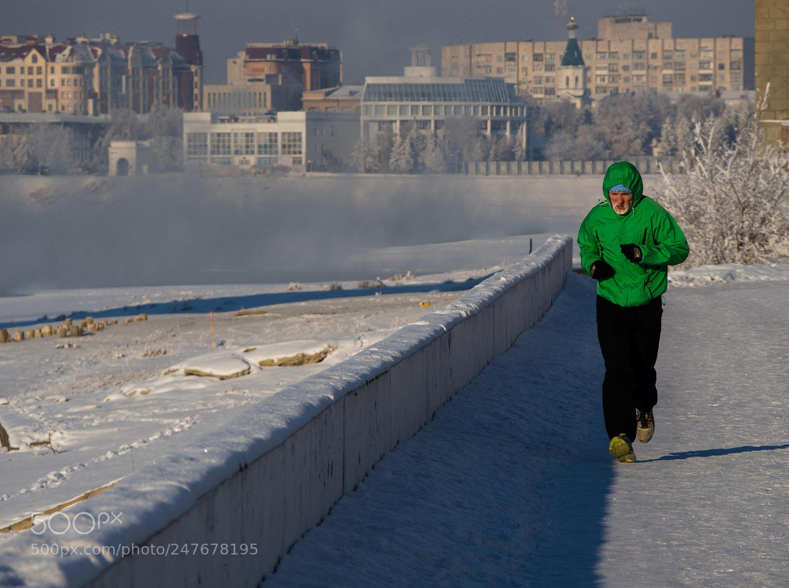 Olympus OM-D E-M10 sample photo. Frozen runner photography