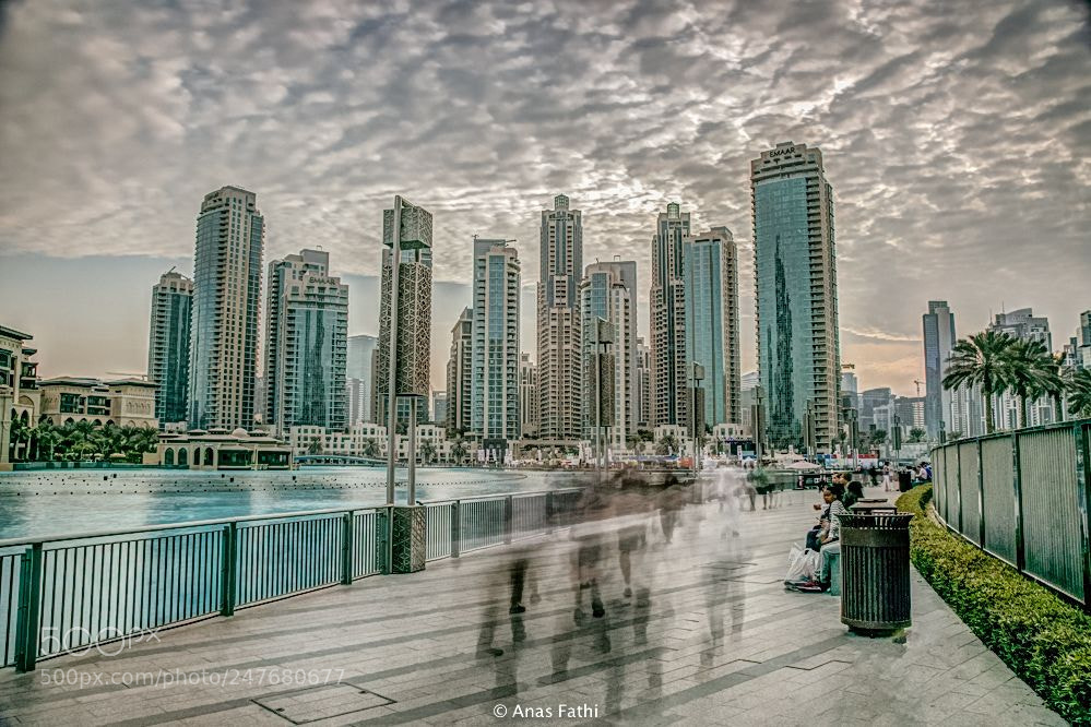 Nikon D7200 sample photo. Walking photography