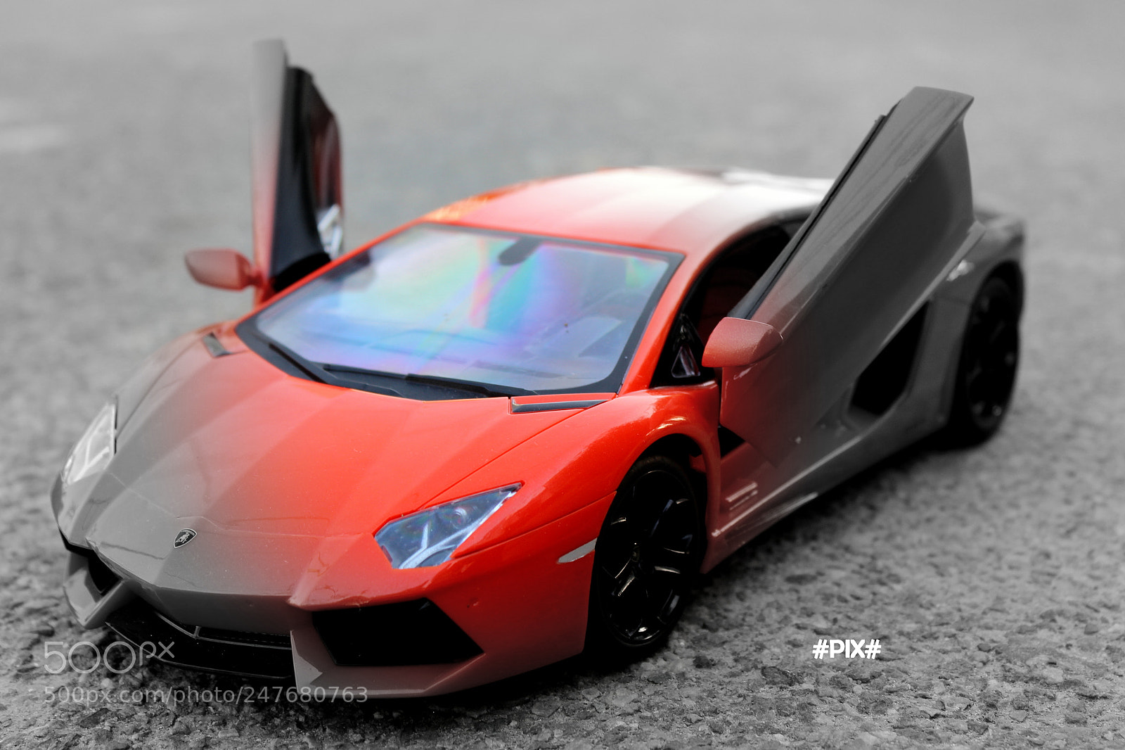 Canon EOS 700D (EOS Rebel T5i / EOS Kiss X7i) sample photo. A miniature seeks big photography