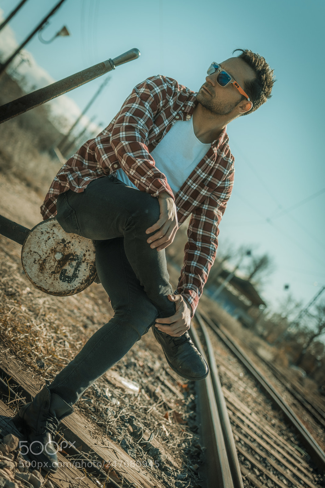 Nikon D5600 sample photo. Vias de tren photography