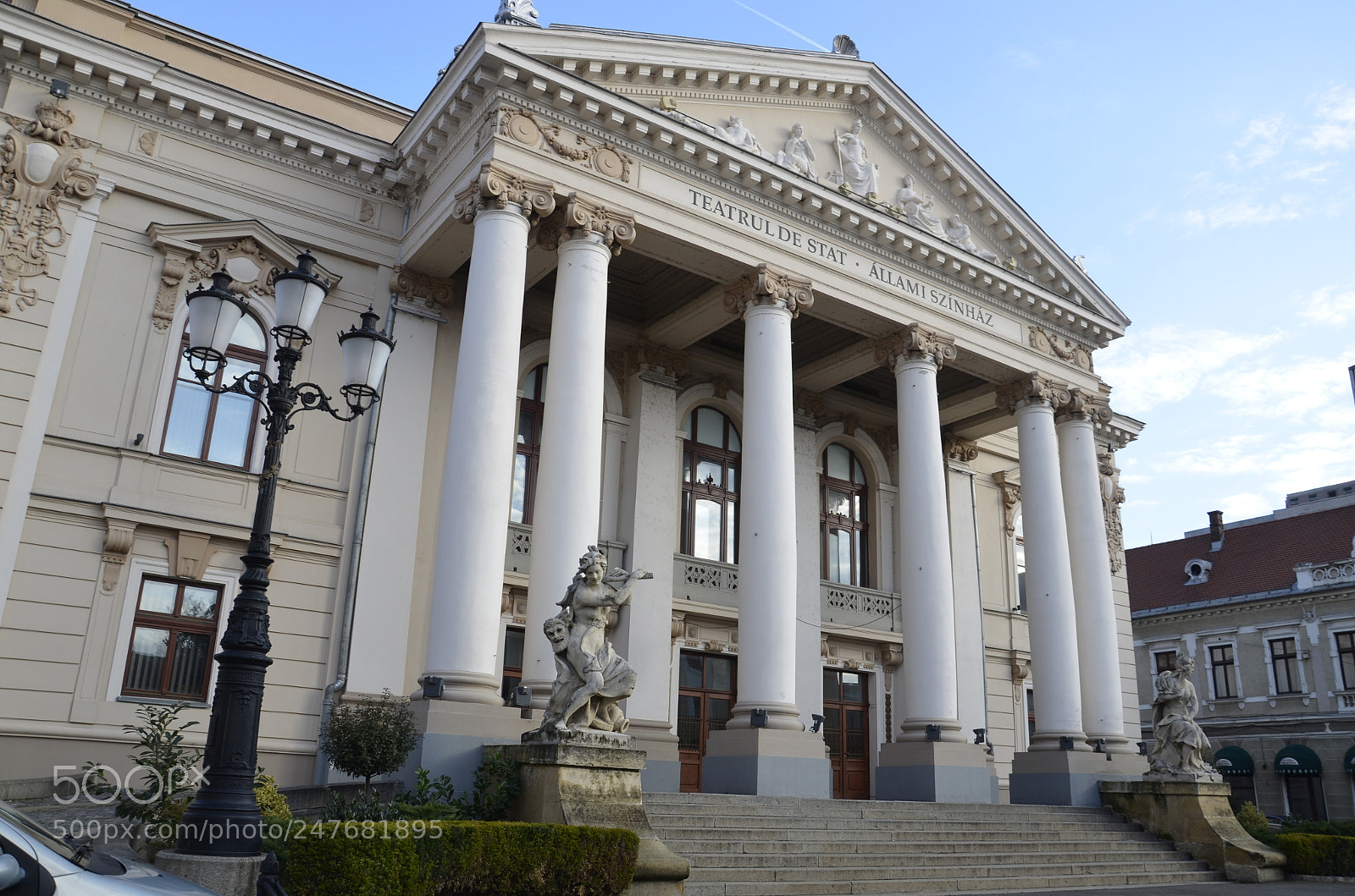Nikon D5100 sample photo. Columns photography