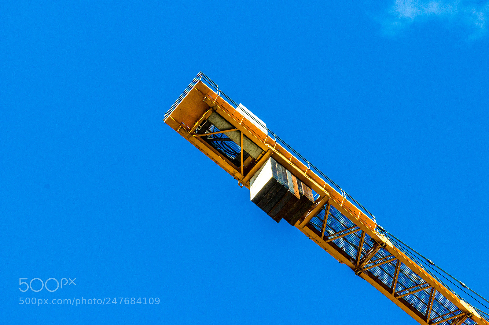 Canon EOS 600D (Rebel EOS T3i / EOS Kiss X5) sample photo. Crane photography