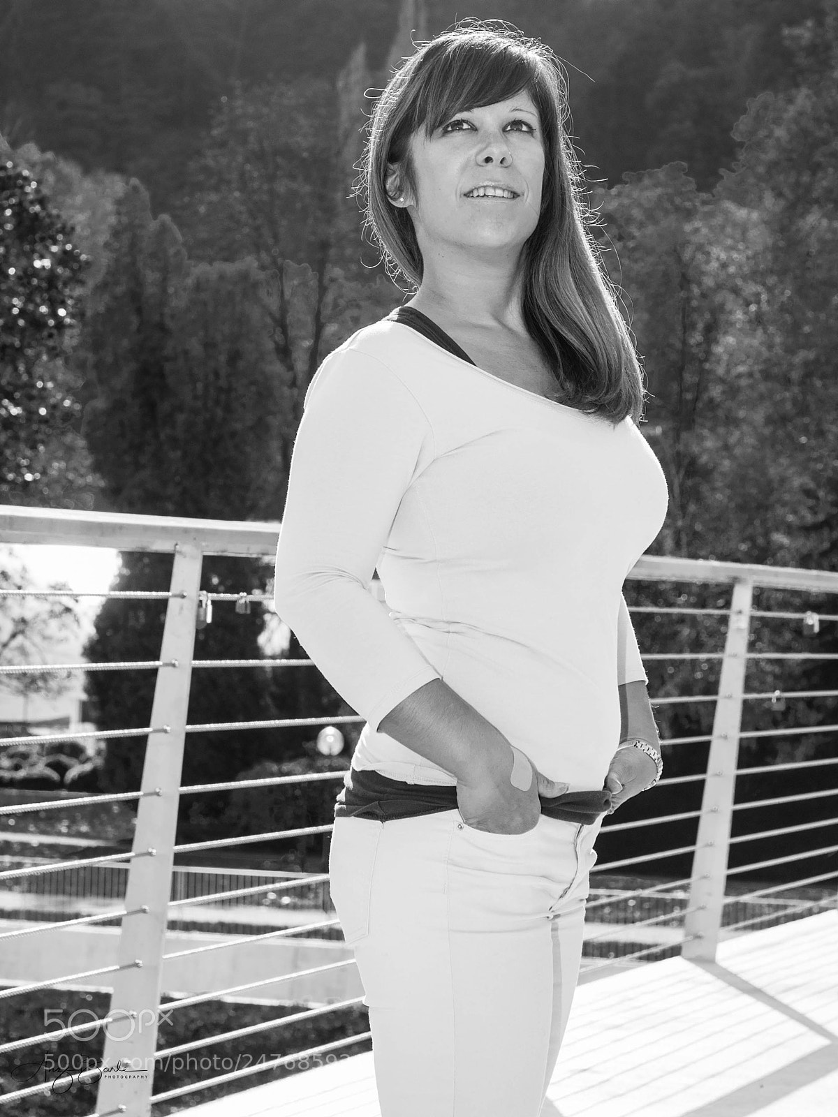 Sony Alpha DSLR-A700 sample photo. Model on a foot-bridge photography