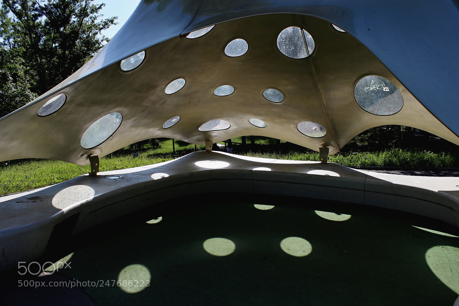 Canon EOS 600D (Rebel EOS T3i / EOS Kiss X5) sample photo. Blob architekta kaplick ho photography