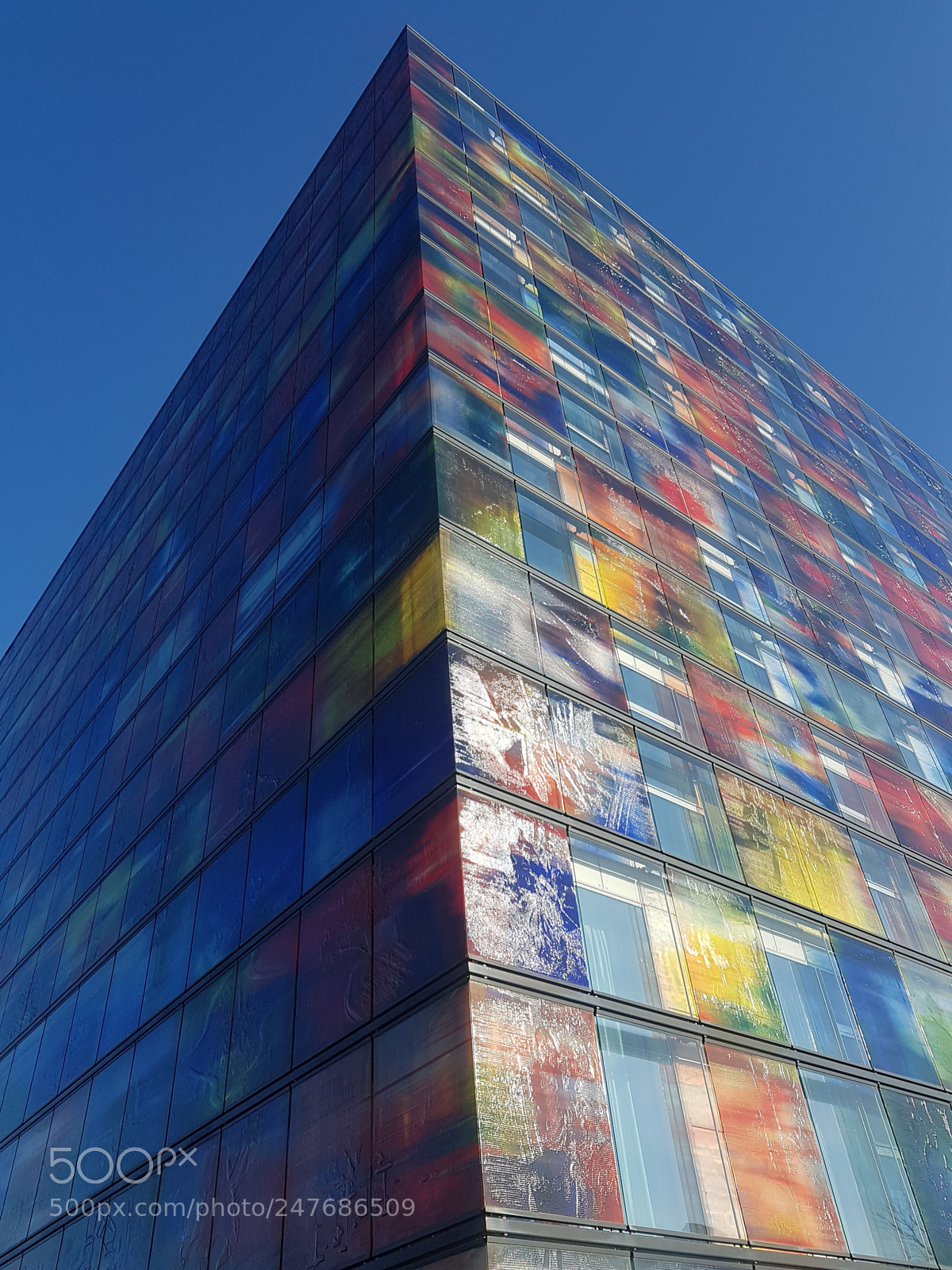Samsung Galaxy S7 Edge sample photo. Colourfull building photography