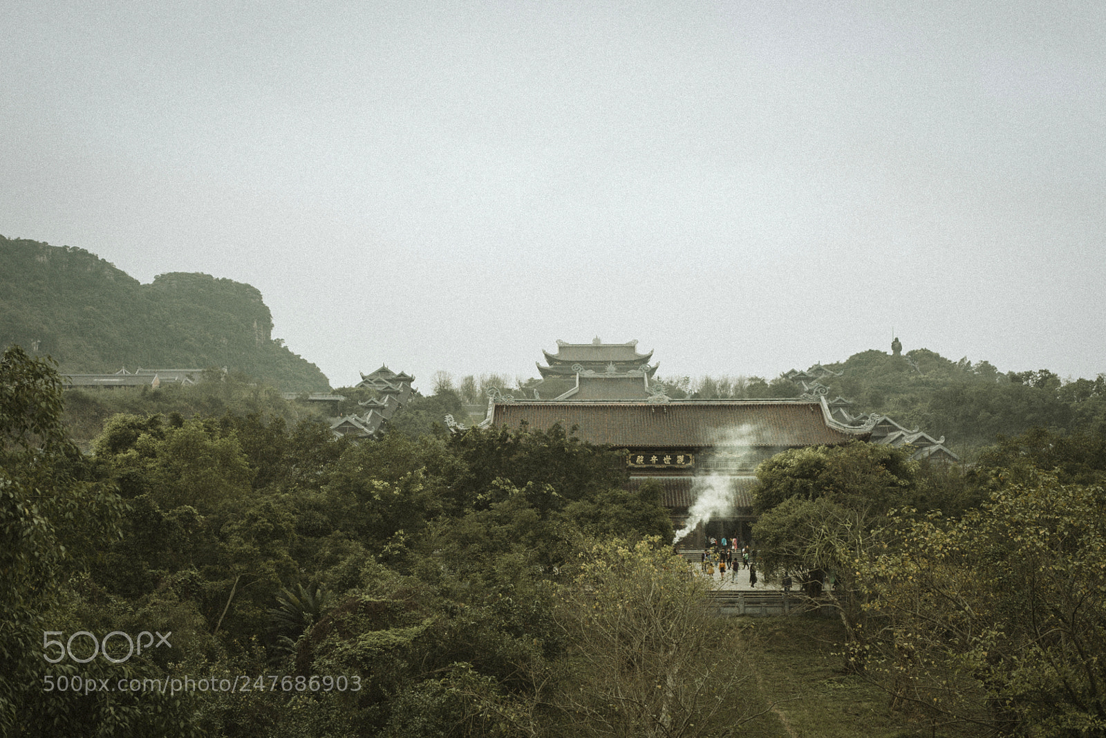 Leica Q (Typ 116) sample photo. Pagoda on the mountain photography
