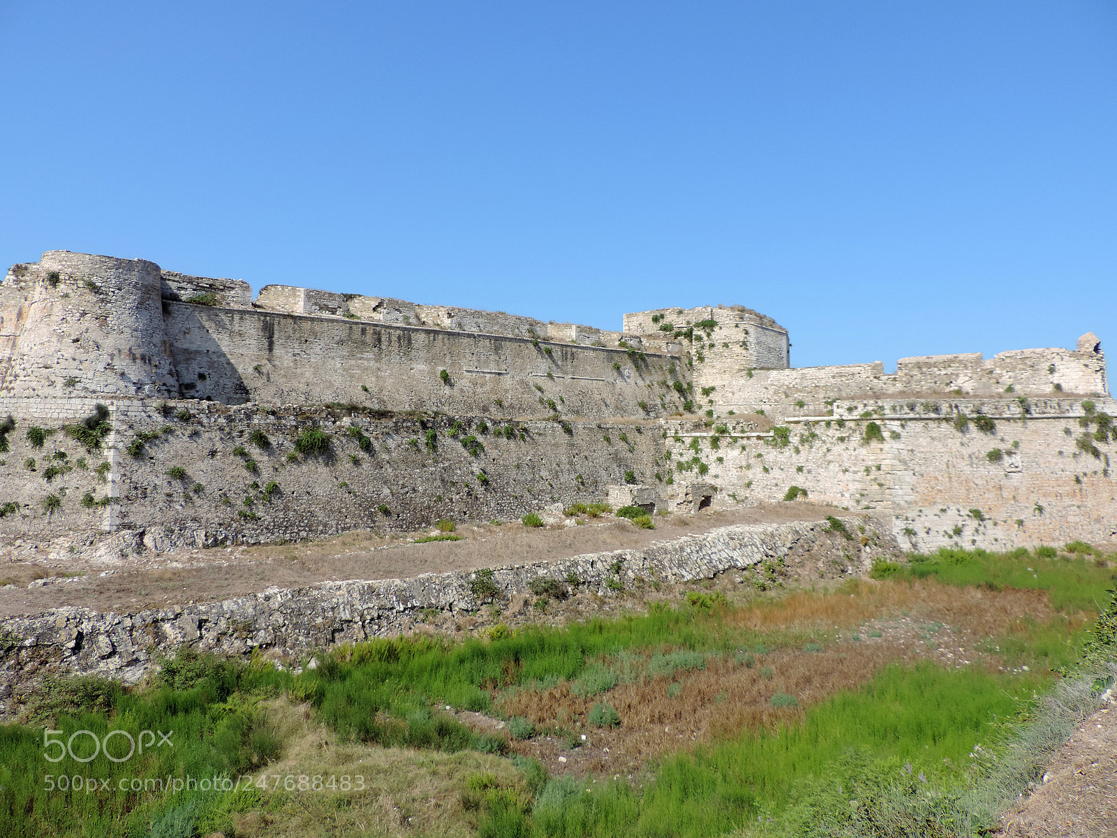 Nikon Coolpix P520 sample photo. Methoni castle photography