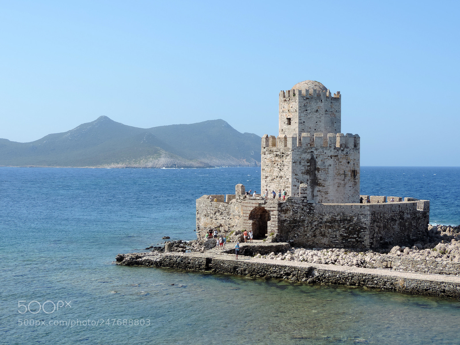 Nikon Coolpix P520 sample photo. Methoni castle photography