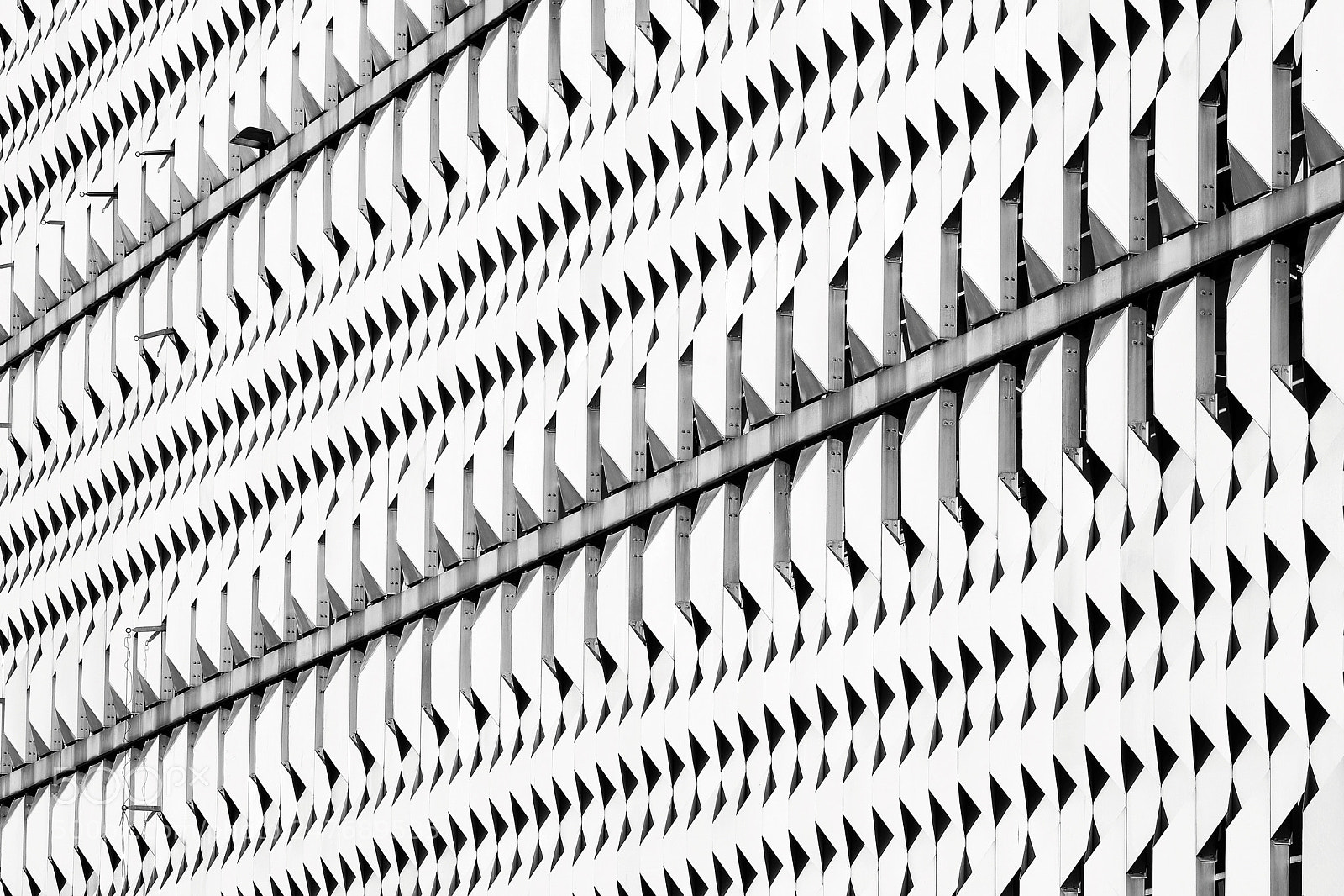 Canon EOS 760D (EOS Rebel T6s / EOS 8000D) sample photo. House front pattern photography