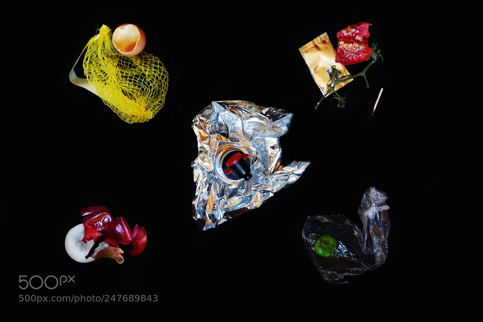 Samsung NX3000 sample photo. Trash photography