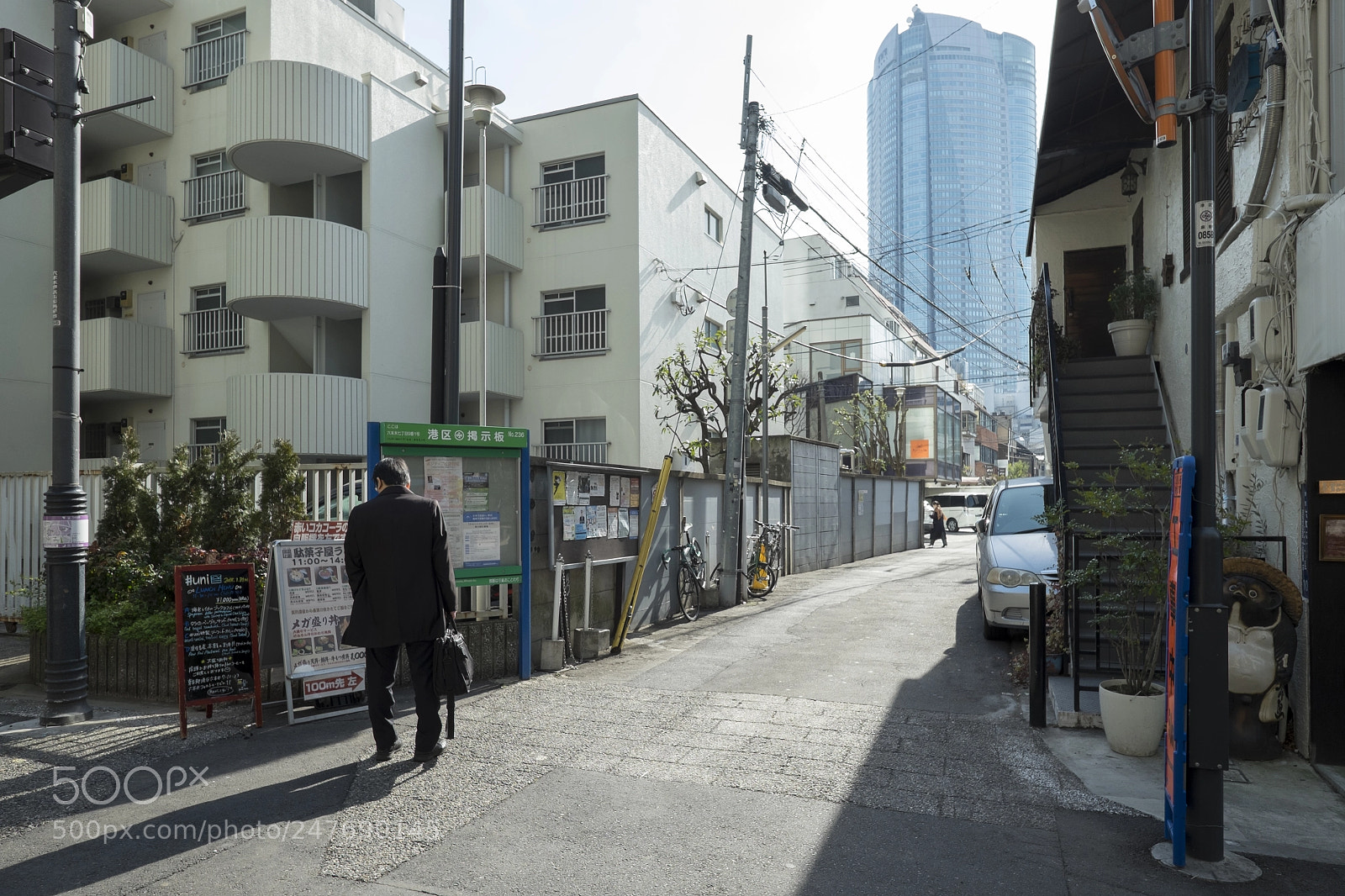 Fujifilm X-T1 sample photo. Tokyo.港区六本木　郵政宿舎沿い photography