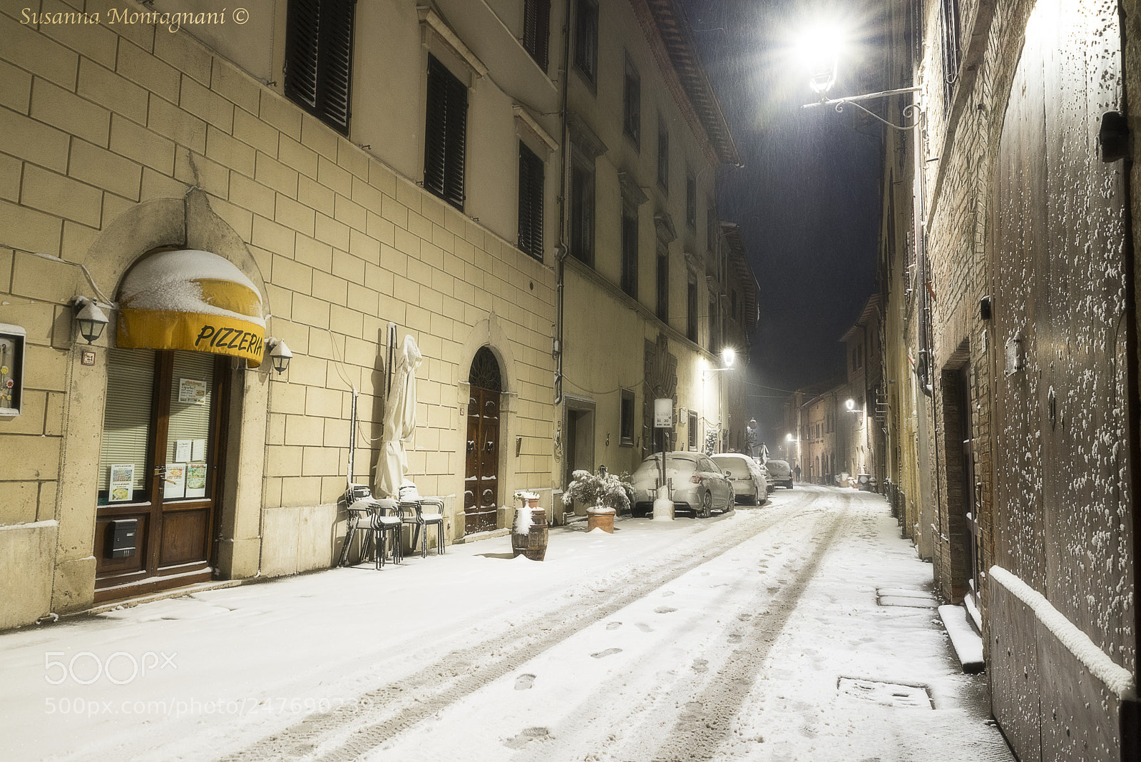 Nikon D800 sample photo. Snowy street photography