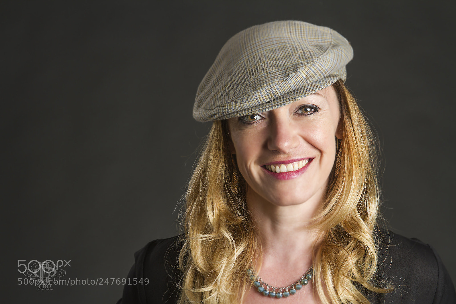 Canon EOS 7D sample photo. Modifier photography