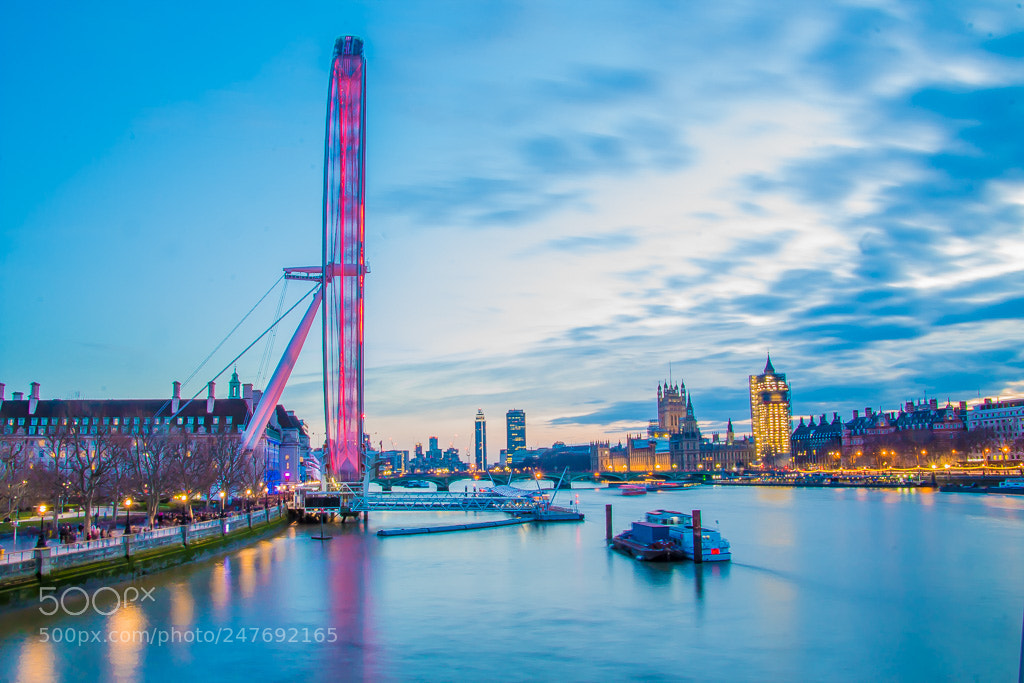 Canon EOS 1300D (EOS Rebel T6 / EOS Kiss X80) sample photo. London eye ? photography