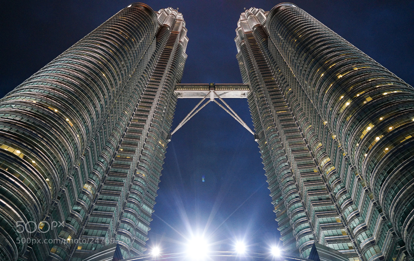 Sony a7R II sample photo. Petronas twin towers photography