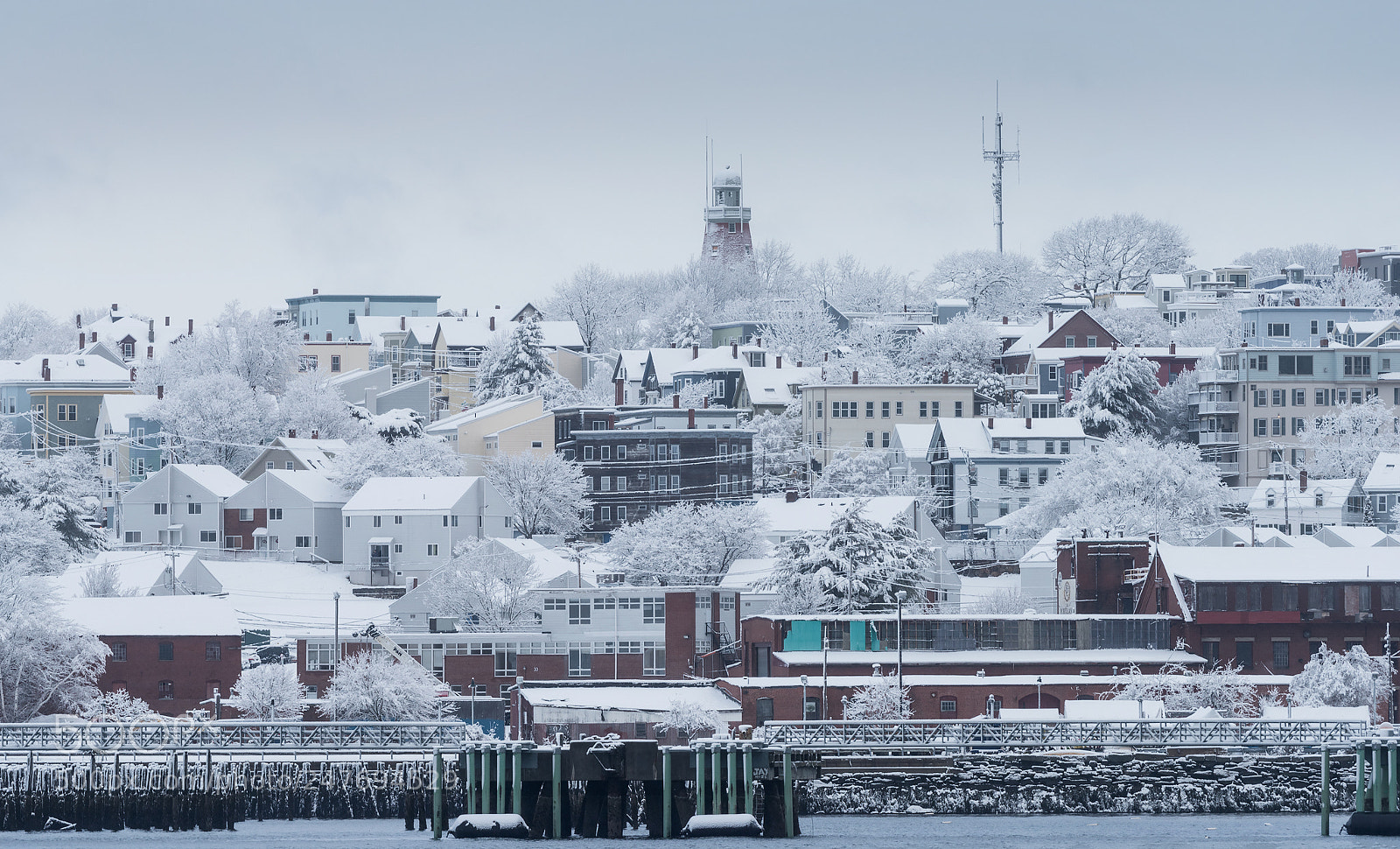 Nikon D810 sample photo. City in winter photography
