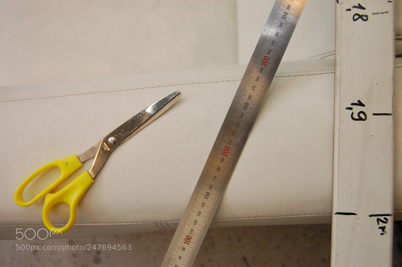 Nikon D40 sample photo. Tools photography