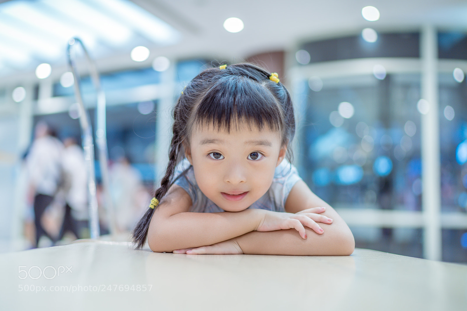 Sony a9 sample photo. 商场游玩 photography