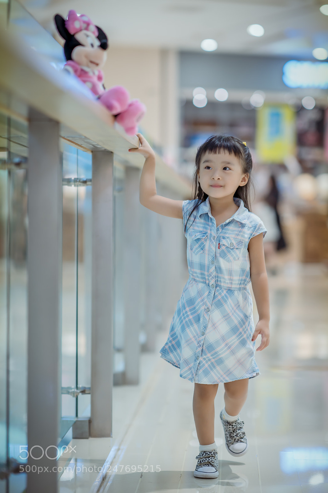 Sony a9 sample photo. 商场游玩 photography