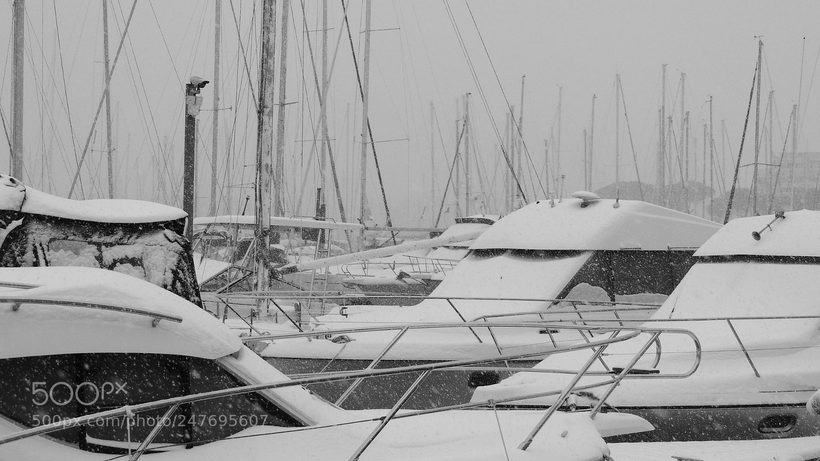 Nikon Coolpix P510 sample photo. Boats under snow photography