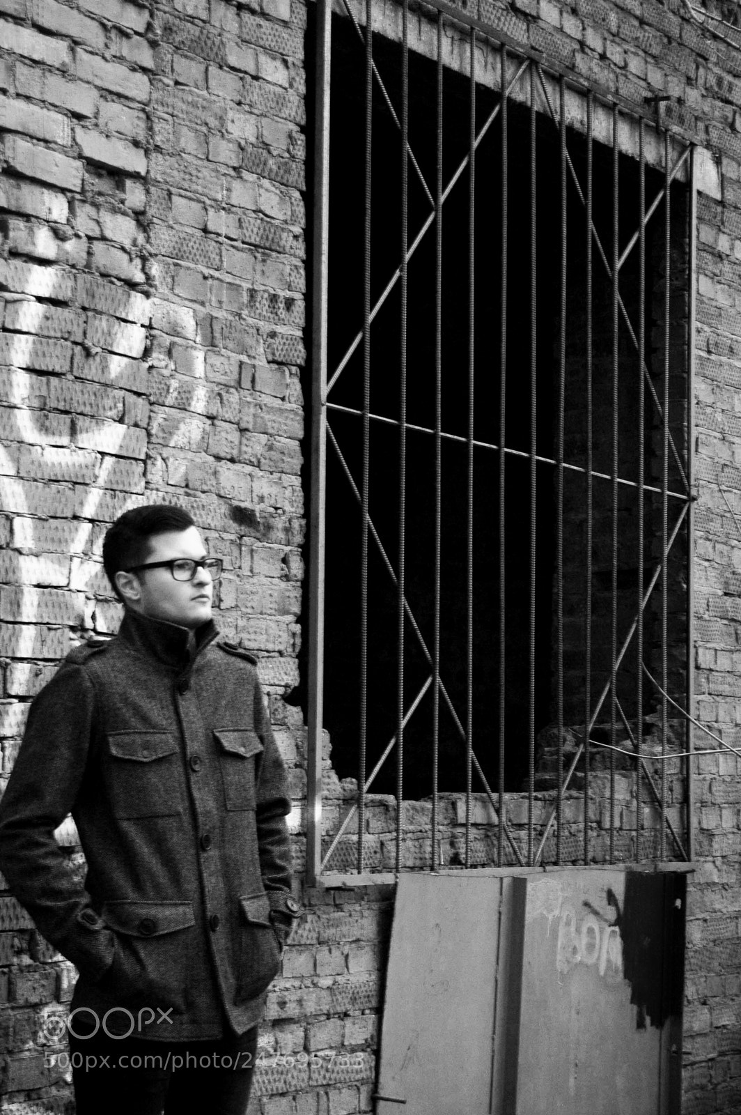 Nikon D40 sample photo. Black window #2 photography