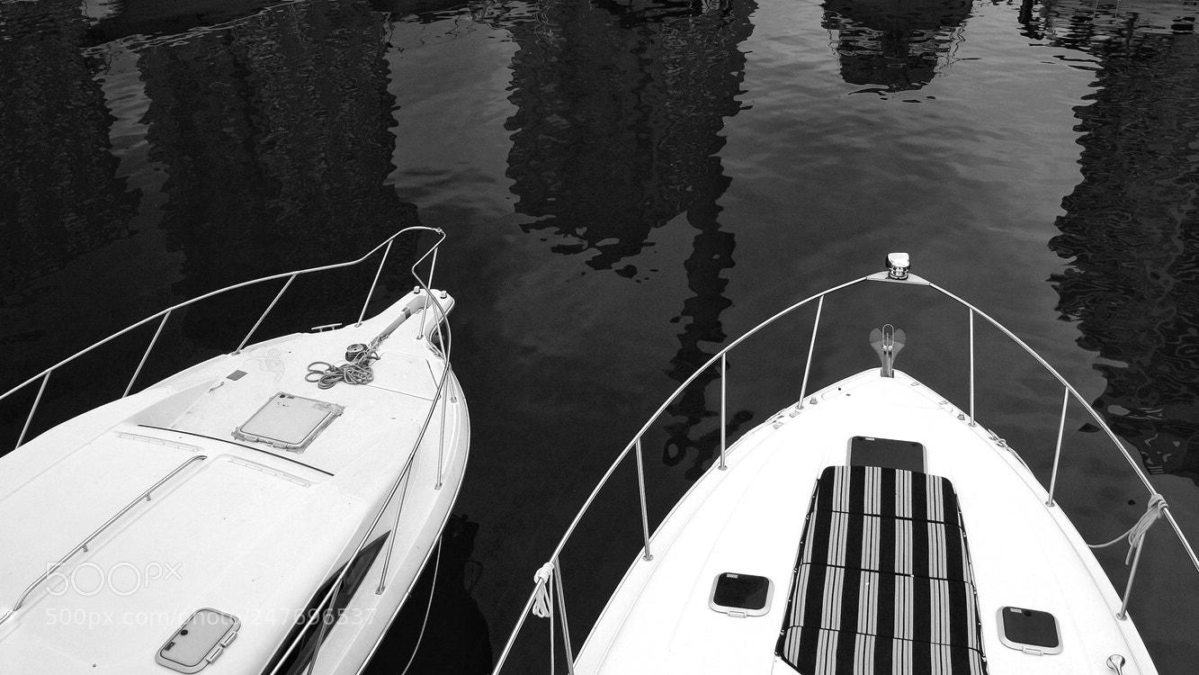 Canon EOS 40D sample photo. Harbour in summer photography